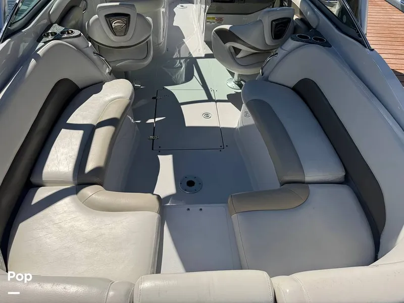 Slide: The Image of Crownline Boats 260 LS 2009 - 16722804