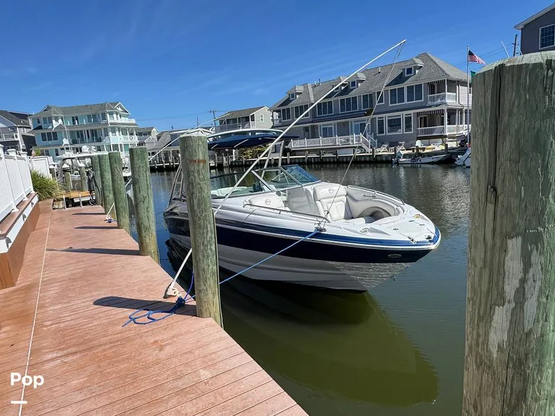 Slide: The Image of Crownline Boats 260 LS 2009 - 16722920