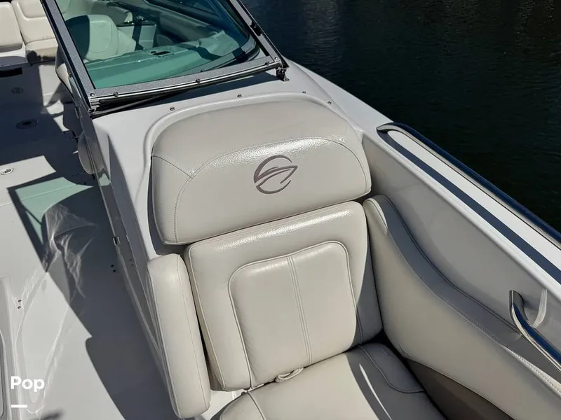 Slide: The Image of Crownline Boats 260 LS 2009 - 16722856