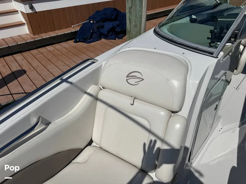 Slide: The Image of Crownline Boats 260 LS 2009 - 16722822