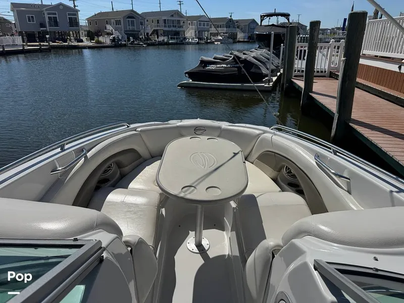 Slide: The Image of Crownline Boats 260 LS 2009 - 16722930