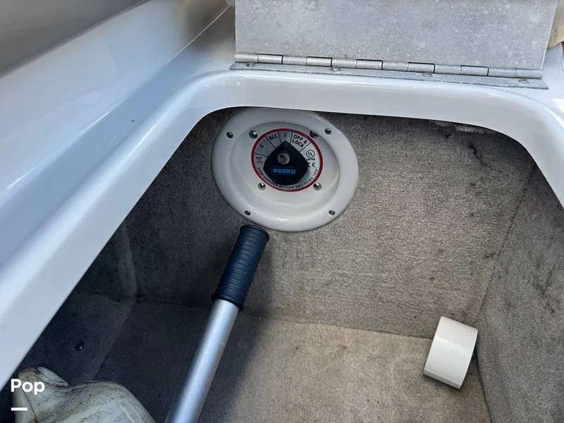 Slide: The Image of Crownline Boats 260 LS 2009 - 16722845