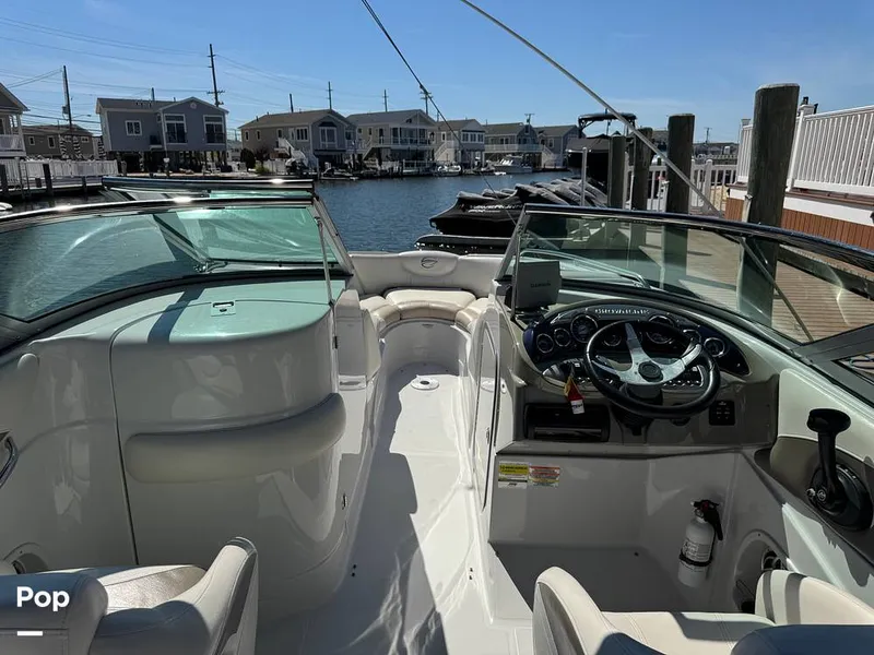 Slide: The Image of Crownline Boats 260 LS 2009 - 16722846