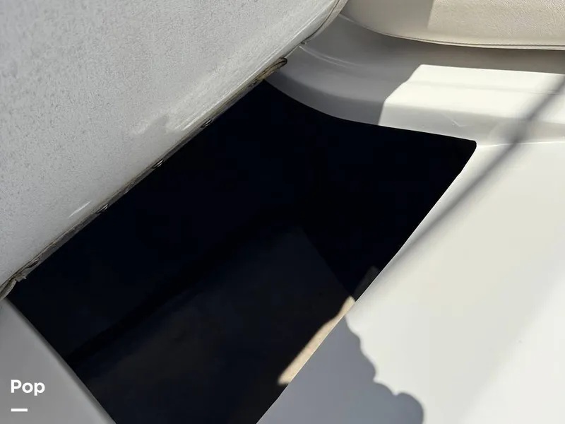 Slide: The Image of Crownline Boats 260 LS 2009 - 16722803