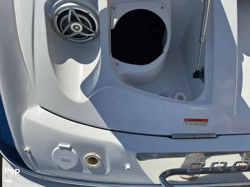 Slide: The Image of Crownline Boats 260 LS 2009 - 16722839