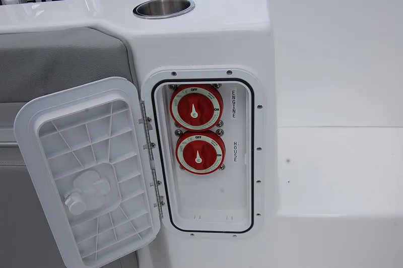 Slide: The Image of Battery switches on a 2025 Cape Horn 22 OS boat. - 13