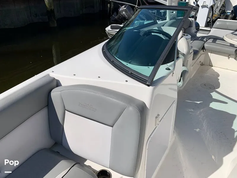 Slide: The Image of NauticStar 243DC 2022 - 16662475