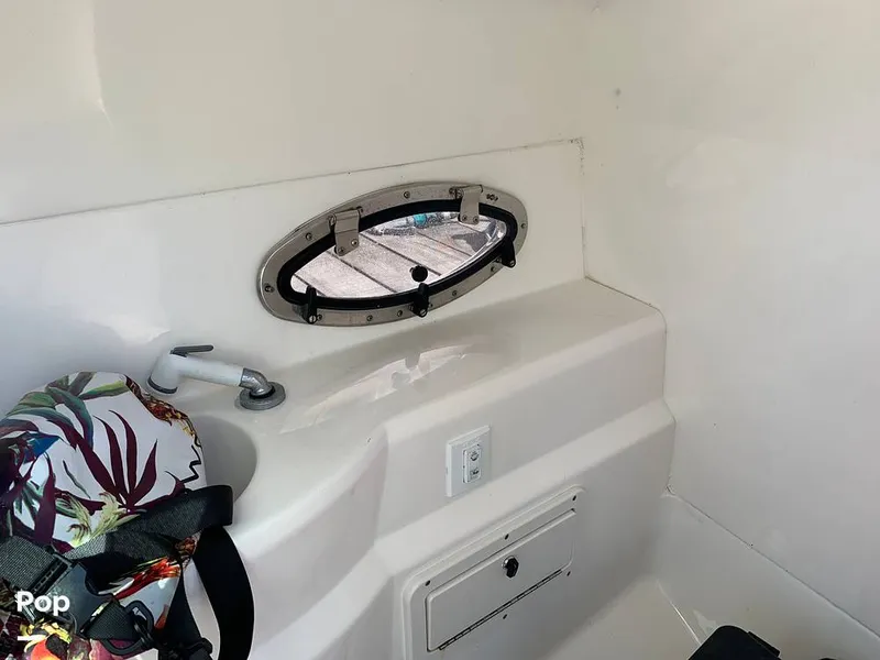 Slide: The Image of NauticStar 243DC 2022 - 16662480