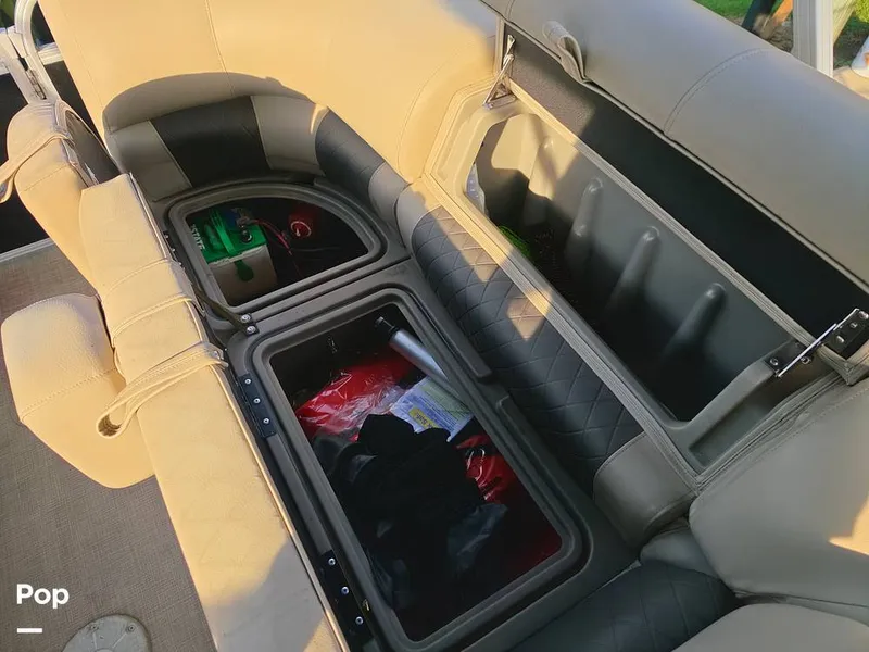 Slide: The Image of Compartment Storage - 16714731