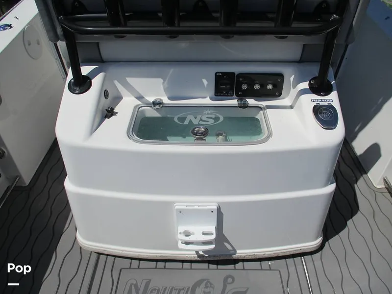 Slide: The Image of NauticStar 2602 LEGACY 2022 - 16667007