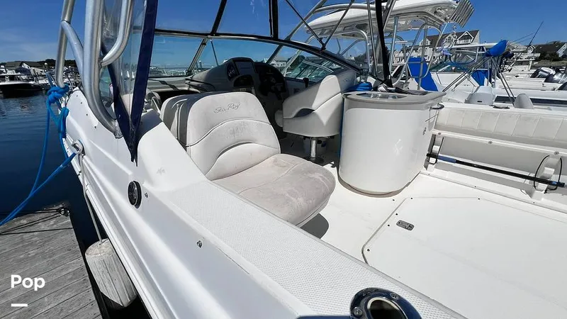 Slide: The Image of Sea Ray Amberjack 270 2005 - 16690552