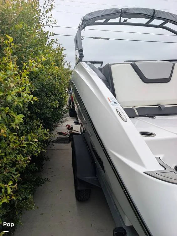 Slide: The Image of Yamaha 252S 2023 - 16684508