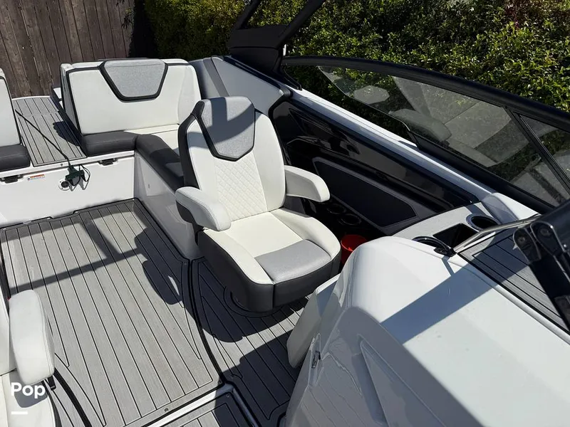Slide: The Image of Yamaha 252S HO 2023 - 16699639