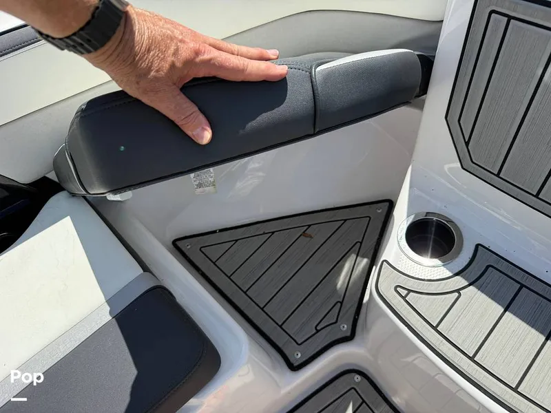 Slide: The Image of Yamaha 252S HO 2023 - 16699631
