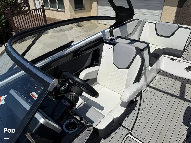 Slide: The Image of Yamaha 252S HO 2023 - 16699637