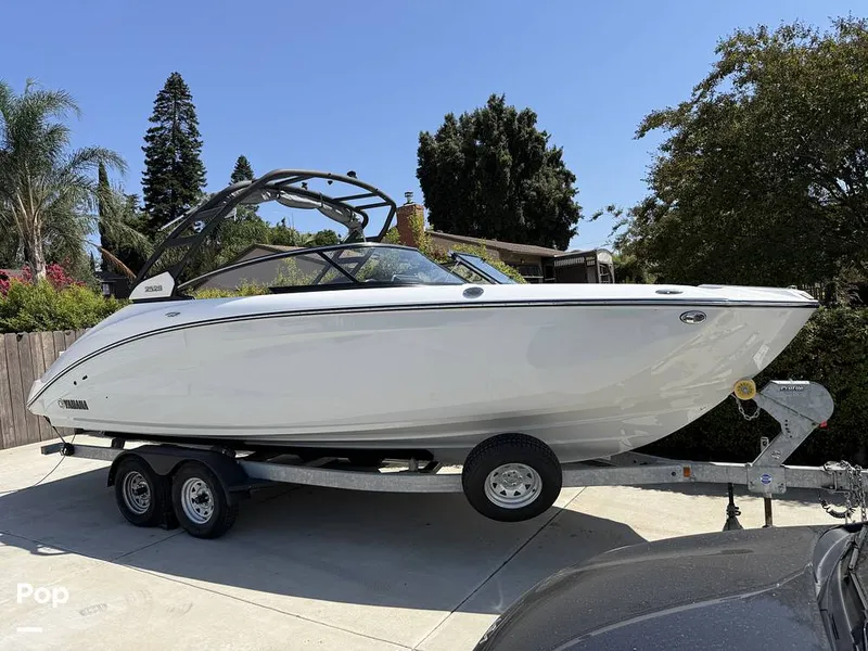 Slide: The Image of Yamaha 252S HO 2023 - 16699545