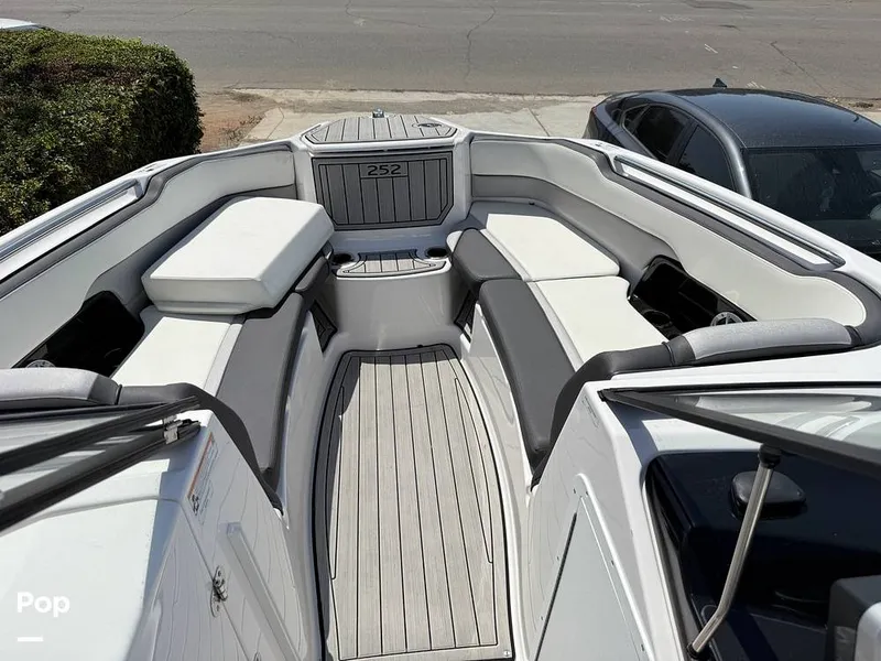 Slide: The Image of Yamaha 252S HO 2023 - 16699624
