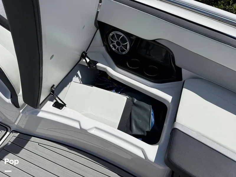 Slide: The Image of Yamaha 252S HO 2023 - 16699630