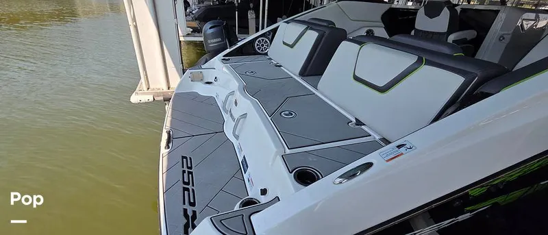 Slide: The Image of Yamaha 252XE 2021 - 16697268