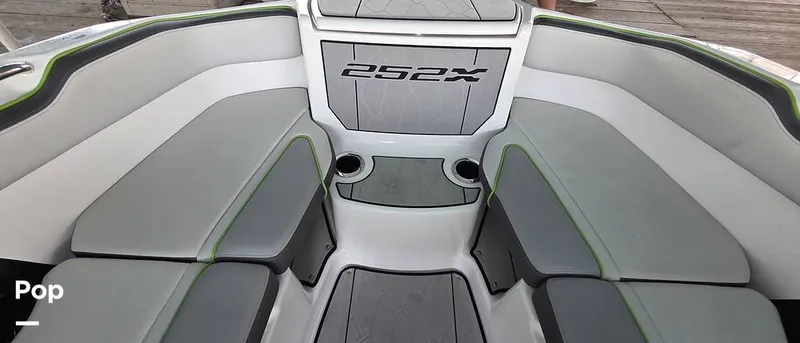 Slide: The Image of Yamaha 252XE 2021 - 16697342