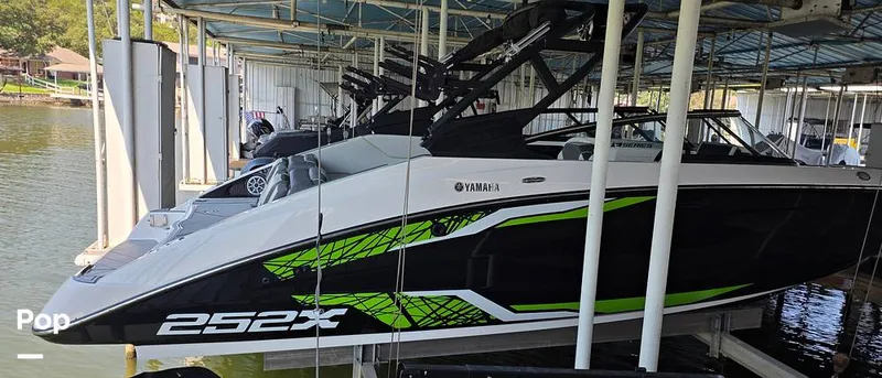 Slide: The Image of Yamaha 252XE 2021 - 16697266