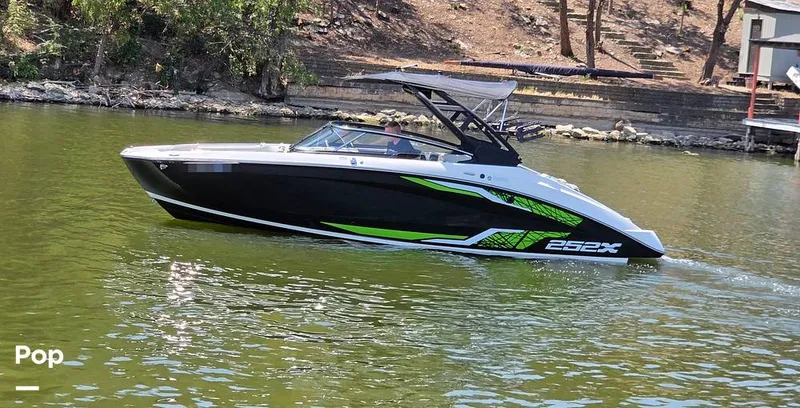 Slide: The Image of Yamaha 252XE 2021 - 16697398