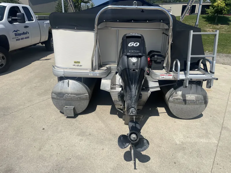 Slide: The Image of Godfrey 240 RE AP 2008 - 18