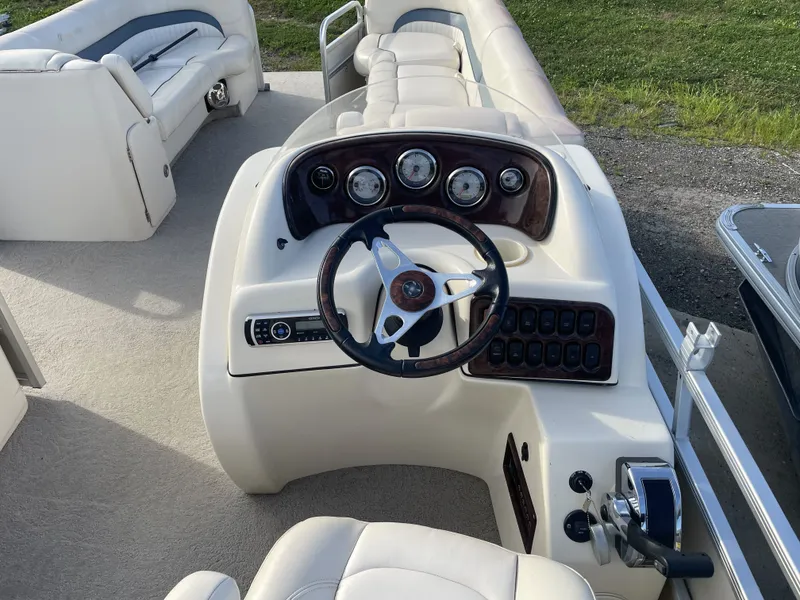 Slide: The Image of Godfrey 240 RE AP 2008 - 5