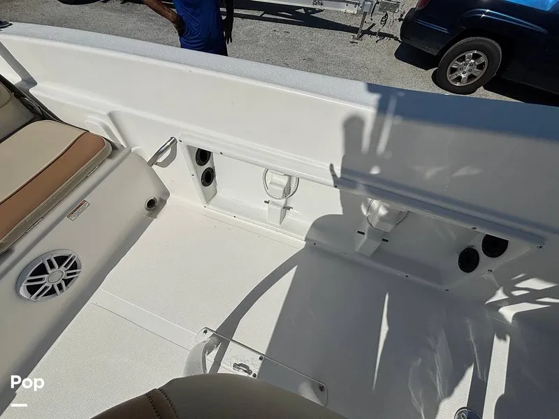 Slide: The Image of NauticStar 231 Hyrid 2023 - 16677433