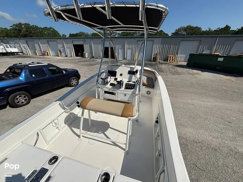 Slide: The Image of NauticStar 231 Hyrid 2023 - 16677428