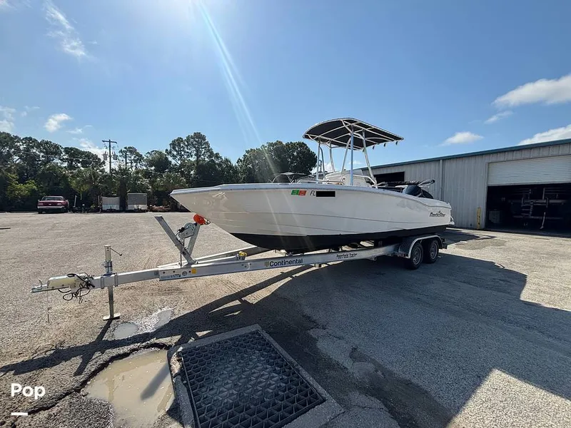 Slide: The Image of NauticStar 231 Hyrid 2023 - 16677421