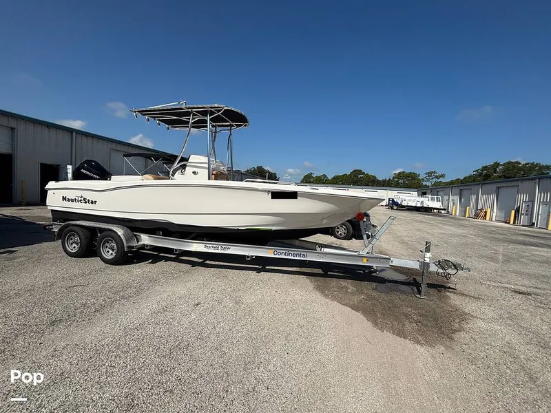 Slide: The Image of NauticStar 231 Hyrid 2023 - 16677408