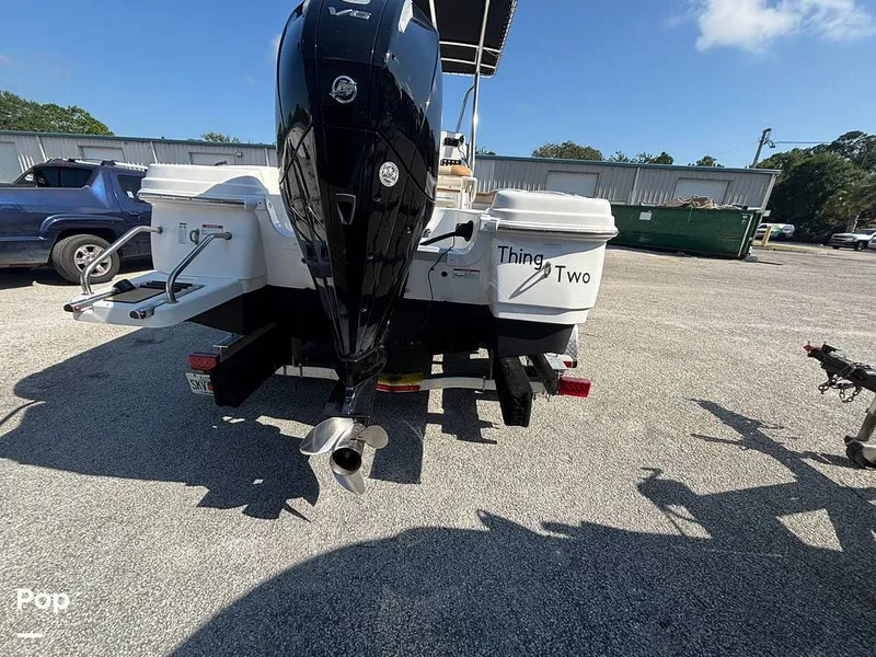 Slide: The Image of NauticStar 231 Hyrid 2023 - 16677307