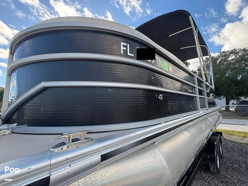 Slide: The Image of Cypress Cay Seabreeze 232 Freedom 2023 - 16854441