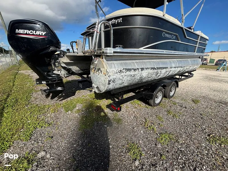 Slide: The Image of Cypress Cay Seabreeze 232 Freedom 2023 - 16854456