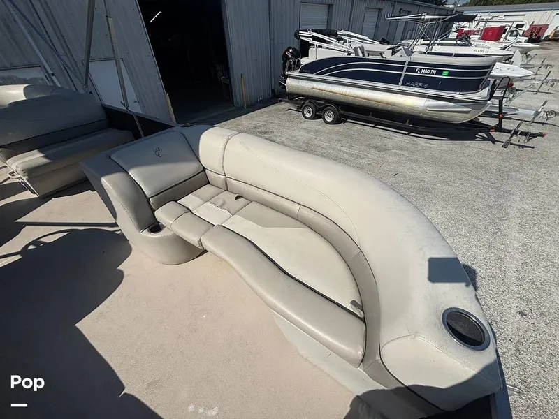 Slide: The Image of Cypress Cay Seabreeze 232 Freedom 2023 - 16678273