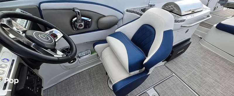 Slide: The Image of Crownline Boats 290SXX 2024 - 16684894