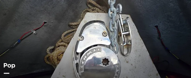 Slide: The Image of Crownline Boats 290SXX 2024 - 16684888
