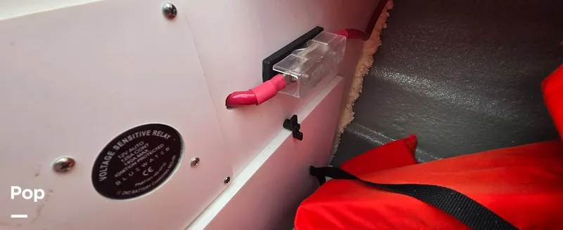 Slide: The Image of Crownline Boats 290SXX 2024 - 16684910
