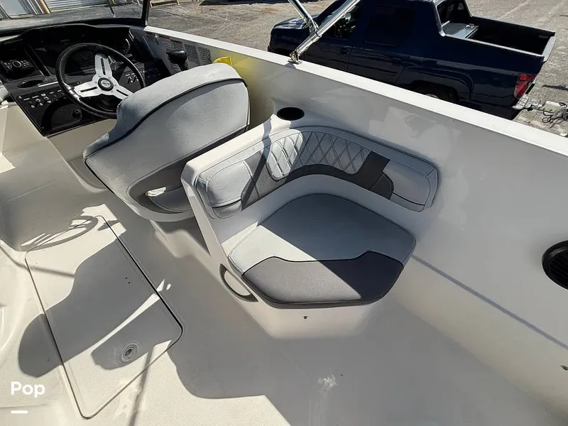 Slide: The Image of Bayliner VR6 2023 - 16679915