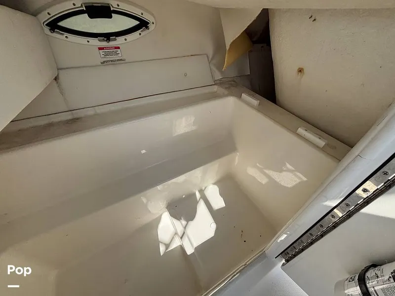 Slide: The Image of Bayliner VR6 2023 - 16679930