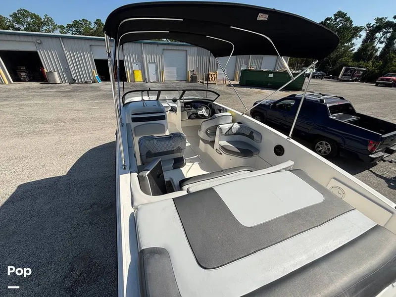 Slide: The Image of Bayliner VR6 2023 - 16679886