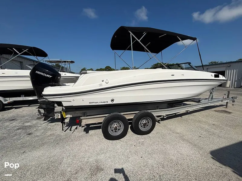 Slide: The Image of Bayliner VR6 2023 - 16679872