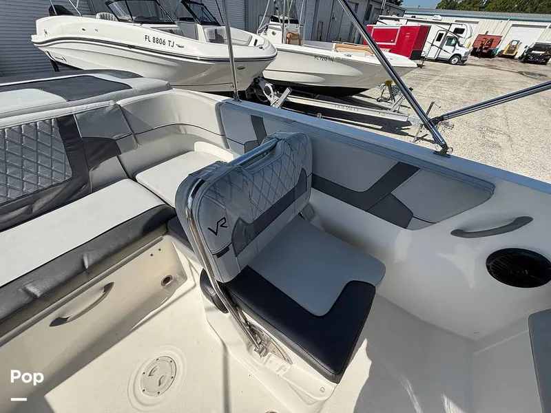 Slide: The Image of Bayliner VR6 2023 - 16679906