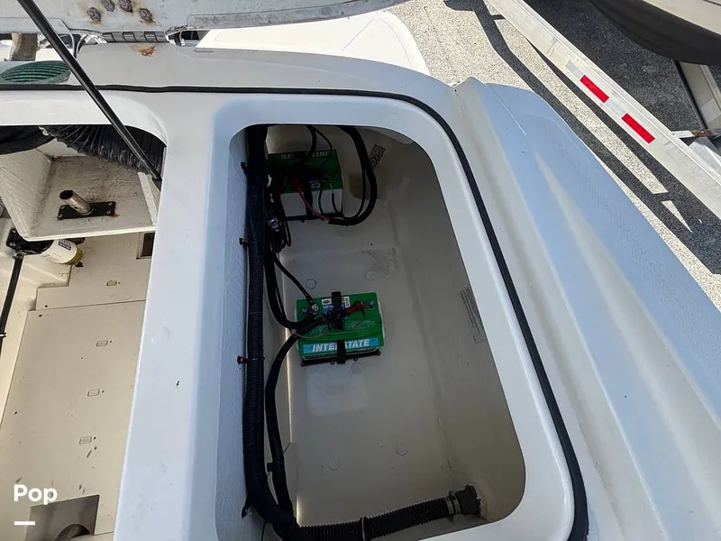 Slide: The Image of Bayliner VR6 2023 - 16679899