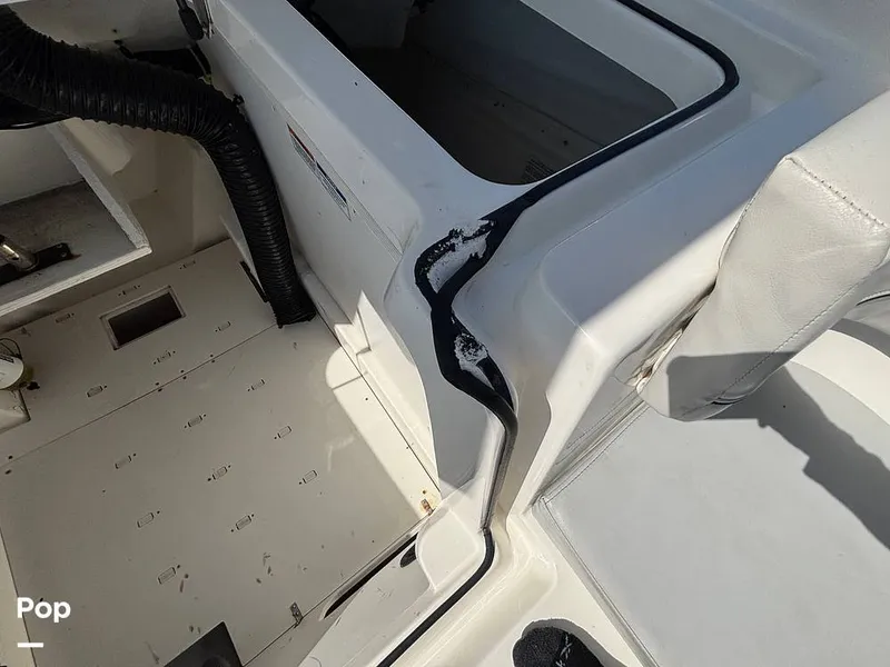 Slide: The Image of Bayliner VR6 2023 - 16679902