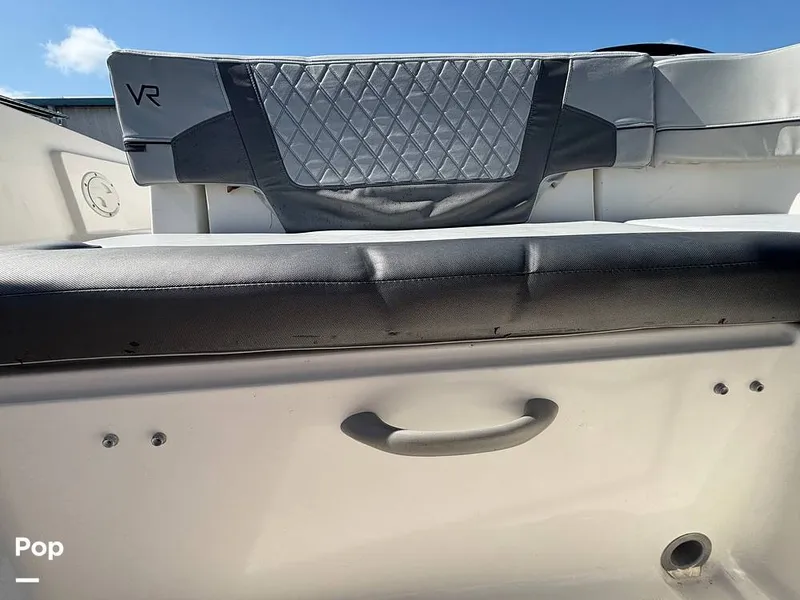 Slide: The Image of Bayliner VR6 2023 - 16679904