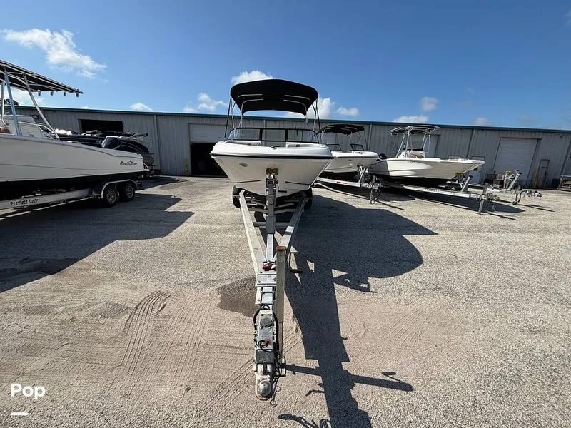 Slide: The Image of Bayliner VR6 2023 - 16679855