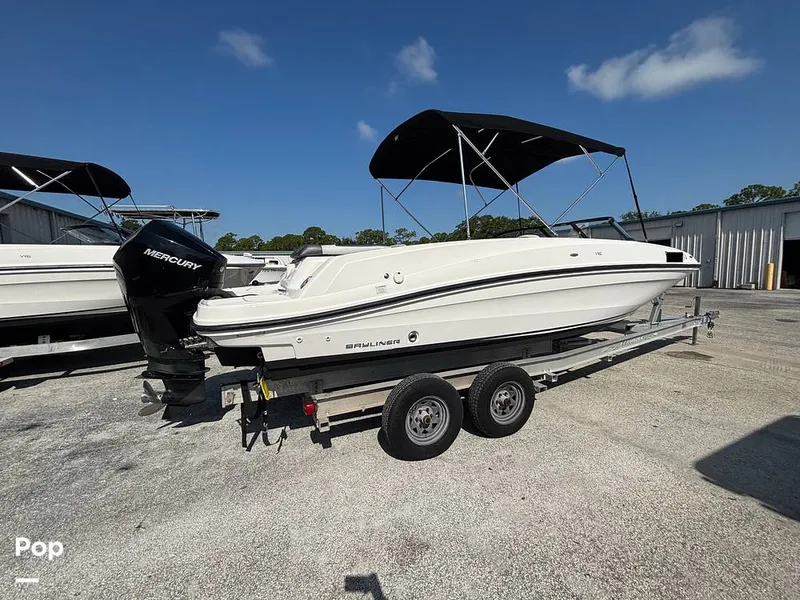 Slide: The Image of Bayliner VR6 2023 - 16679871