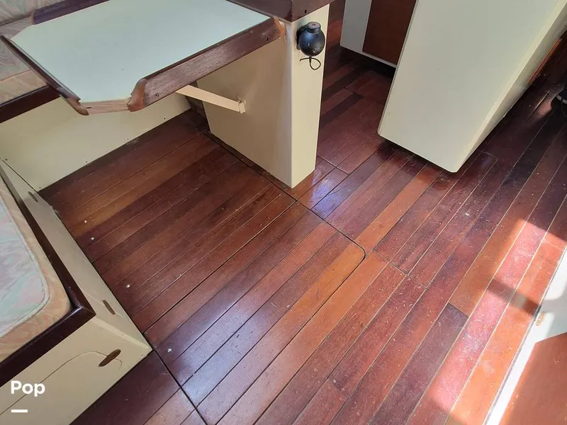 Slide: The Image of Beuitful Wood Floors. Drop Down Table. - 16736617
